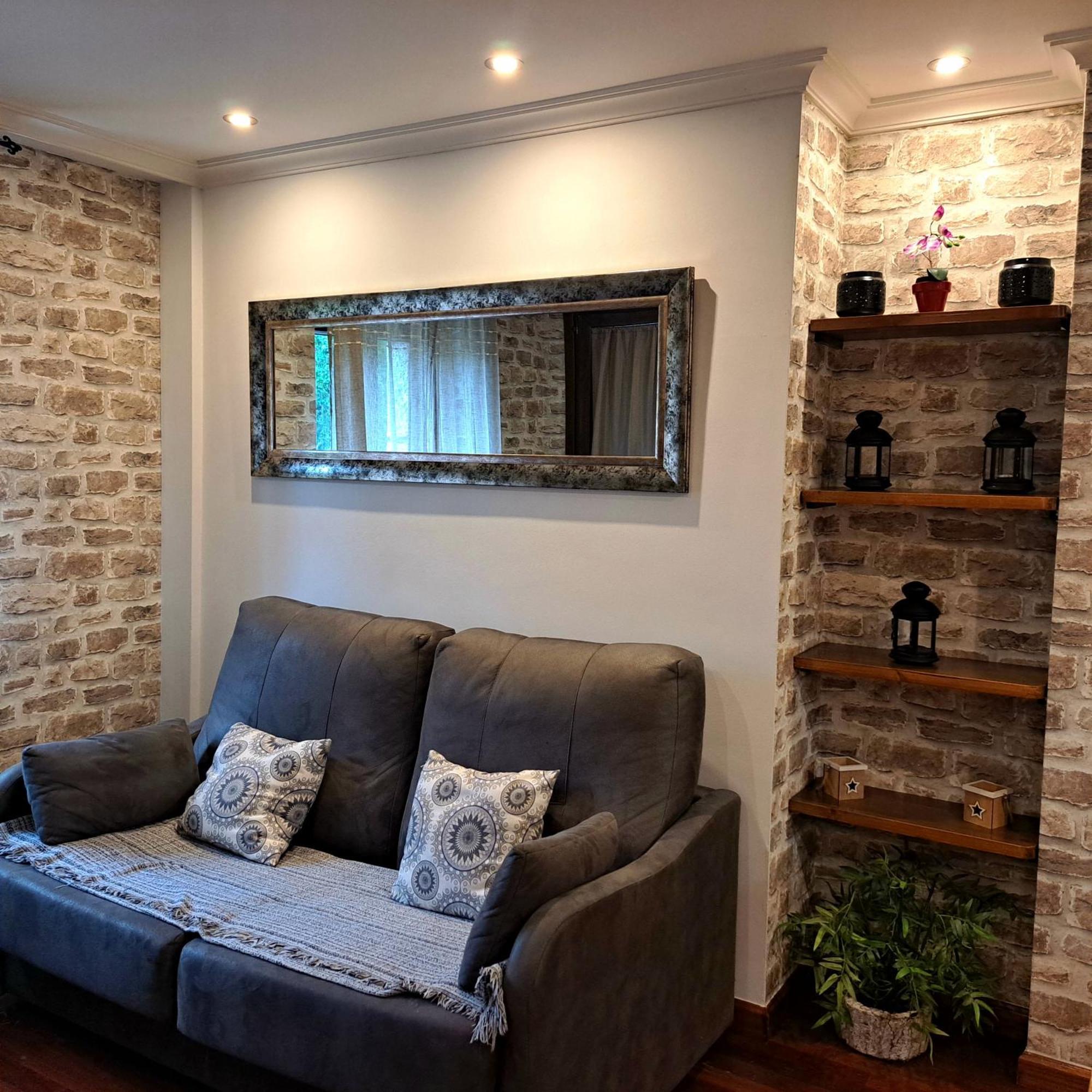 Apartamento Con Terraza Al Puente Romano Onís Exteriör bild